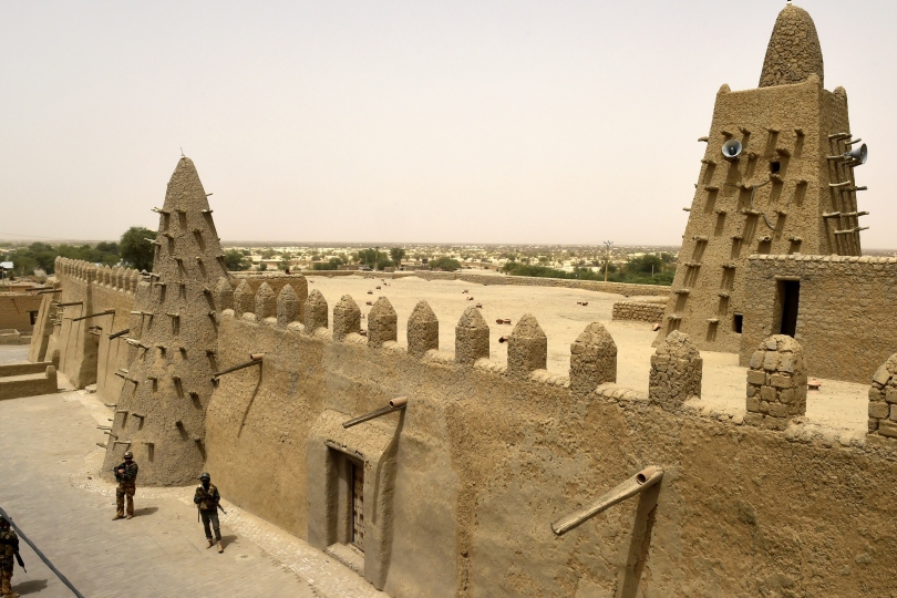 Иллюстрация к новости: Доклад Алины Гегамовой «Шаг вперёд в системе международного правосудия: дело Аль-Махди о разрушениях культурных ценностей в Мали»