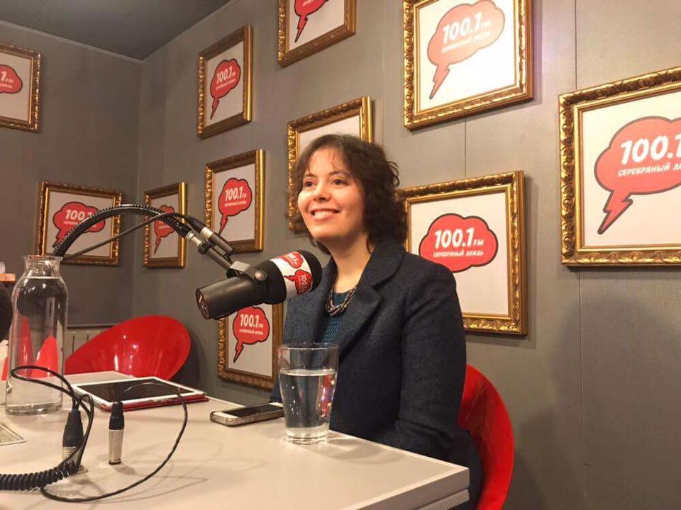Виктория Мерзлякова выступила в эфире программы «Созвездие Льва» на радио «Серебряный дождь»