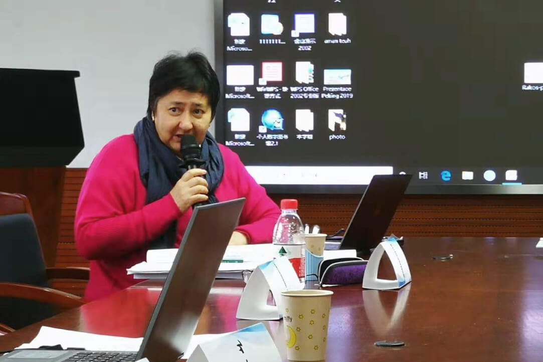 Лекции профессора ИКВИА Анны Цендиной в Университете национальностей в Пекине